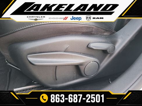 Used 2022 Jeep Compass Latitude FWD image 18