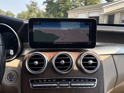 Used 2020 Mercedes-Benz C 300 4MATIC Sedan w/ Premium Package image 5