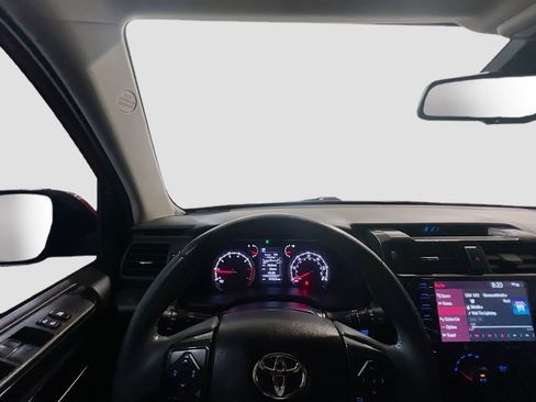Used 2022 Toyota 4Runner TRD Off-Road Premium w/ Moonroof Package AWD/4WD image 7