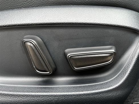 Used 2024 Toyota Camry XSE image 25