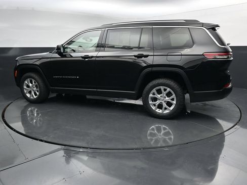 Used 2023 Jeep Grand Cherokee L Limited AWD/4WD image 5