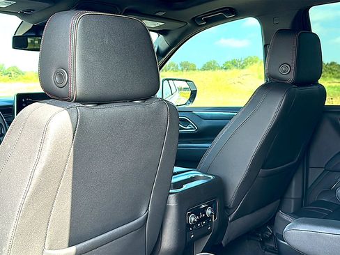 Used 2023 Chevrolet Tahoe RST w/ Luxury Package RWD image 18