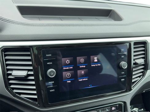 Used 2023 Volkswagen Atlas Cross Sport SEL Premium R-Line image 26