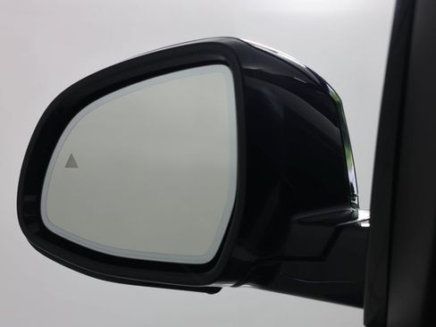 Used 2021 BMW ALPINA XB7 AWD/4WD image 19