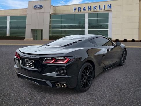 Used 2023 Chevrolet Corvette Stingray Coupe w/ Z51 Performance Package RWD image 7