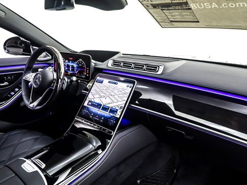 New 2026 Mercedes-Benz Maybach S 580 4MATIC image 4