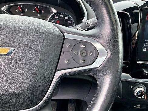 Used 2021 Chevrolet Traverse Premier w/ Redline Edition image 12