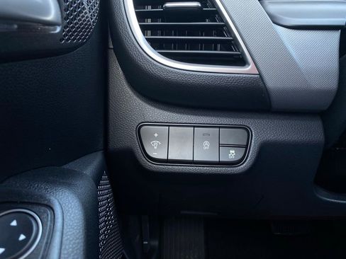 New 2026 Kia Seltos LX image 11