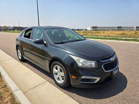 Used 2016 Chevrolet Cruze LT FWD image 7