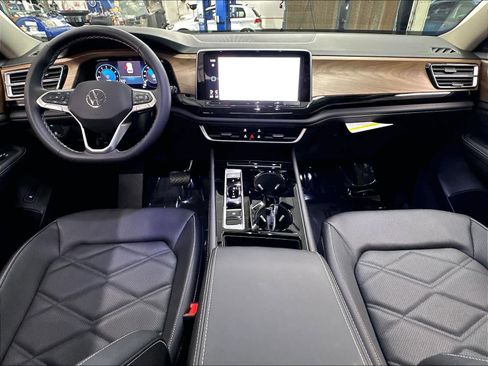 New 2026 Volkswagen Atlas SE AWD/4WD image 5