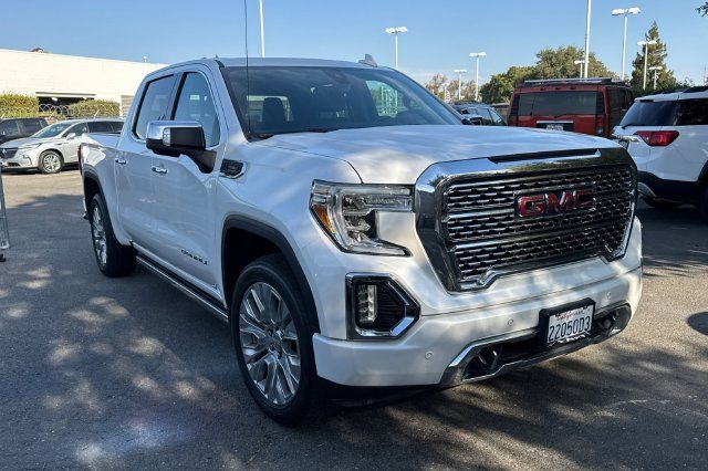 Used 2021 GMC Sierra 1500 Denali w/ Denali Ultimate Package AWD/4WD image 2