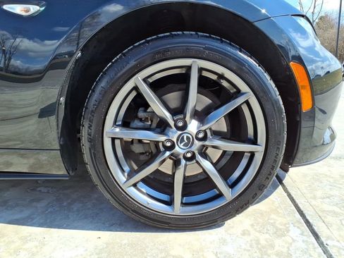 Used 2016 MAZDA MX-5 Miata Grand Touring image 9