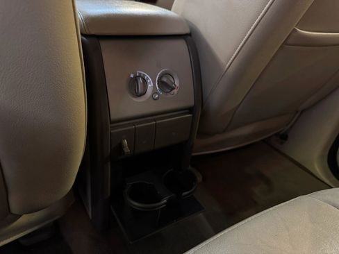 Used 2004 Lincoln Aviator Luxury image 19