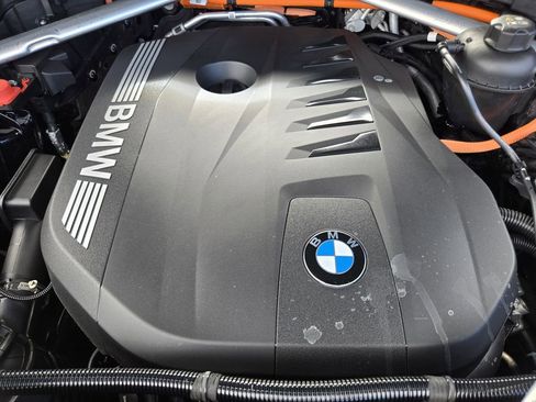 New 2026 BMW X5 xDrive50e w/ M Sport Package image 33
