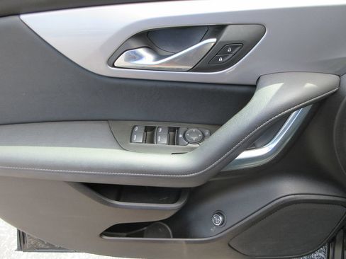 Used 2024 Chevrolet Blazer LT w/ Redline Edition FWD image 21