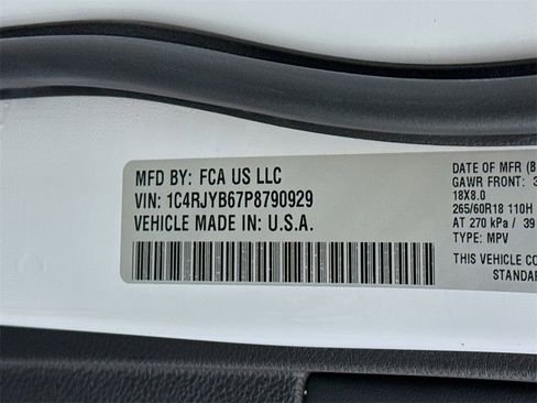 Used 2023 Jeep Grand Cherokee 4WD 4xe image 39