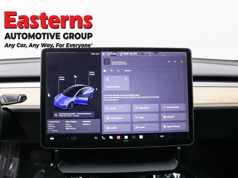 Used 2018 Tesla Model 3 Long Range image 12