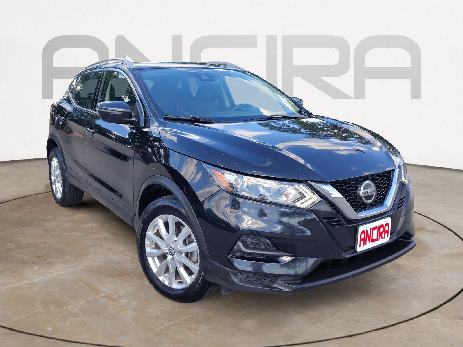Used 2020 Nissan Rogue Sport SV FWD image 4