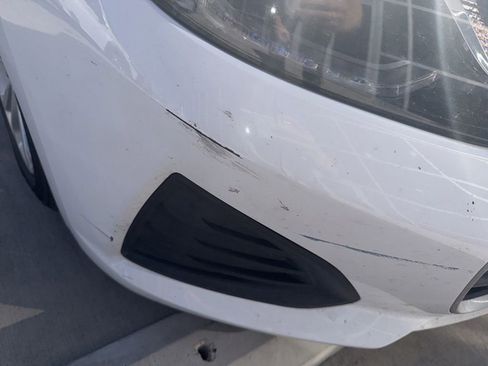 Used 2019 Chevrolet Cruze LT image 8