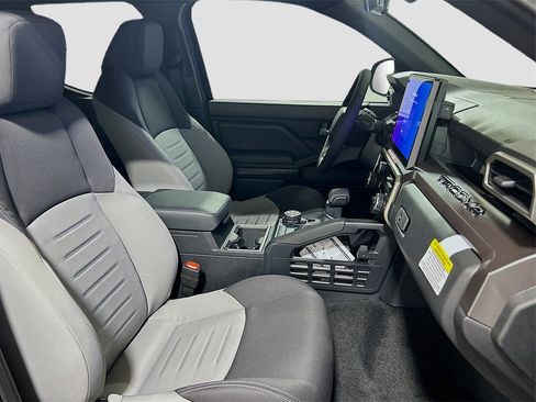 New 2025 Toyota Tacoma TRD Off-Road image 25