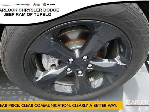 Used 2023 Jeep Grand Cherokee L Laredo AWD/4WD image 42