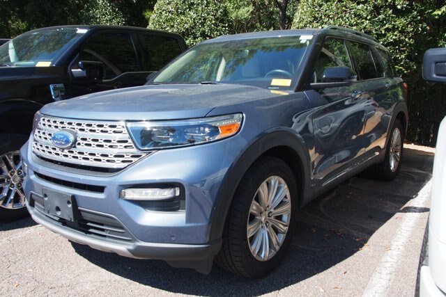 Certified 2021 Ford Explorer Limited w/ Equipment Group 301A RWD image 4