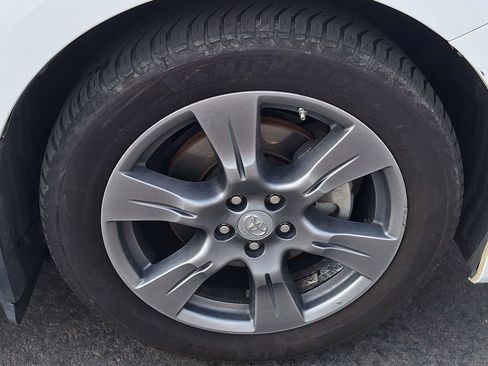 Used 2017 Toyota Sienna SE Premium image 31