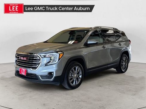 Used 2024 GMC Terrain SLT AWD/4WD image 1