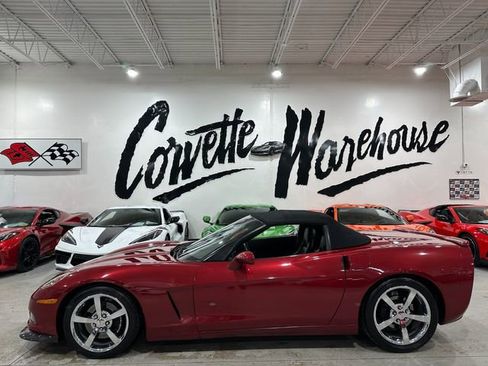 Used 2010 Chevrolet Corvette Convertible w/ Preferred Equipment Group image 2