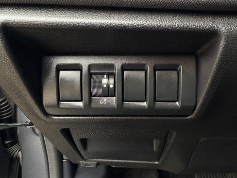 Used 2023 Subaru Outback Premium image 24