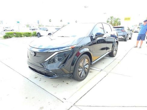 Used 2024 Nissan Ariya AWD image 8