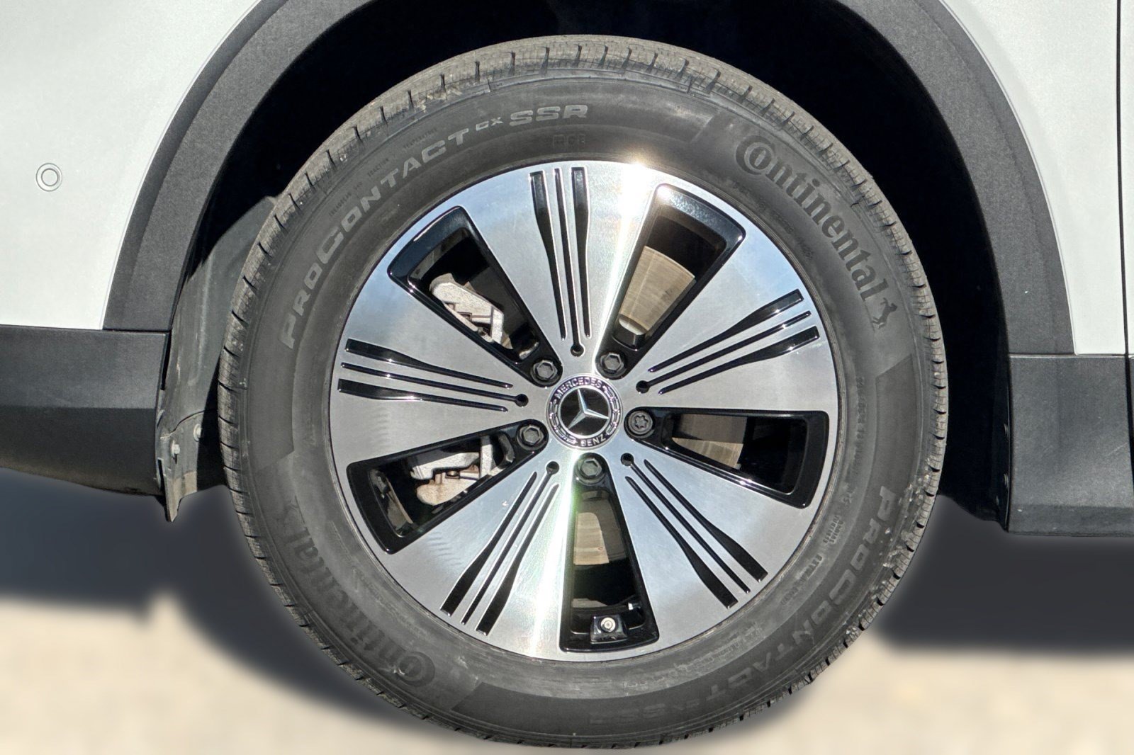 Used 2023 Mercedes-Benz EQB 250+ image 13