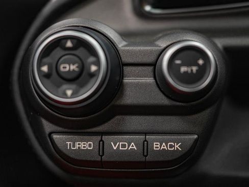 Used 2018 Ferrari 488 GTB image 21