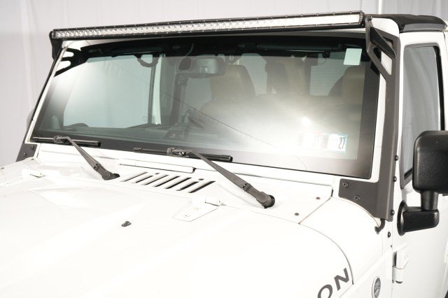 Used 2014 Jeep Wrangler Unlimited Rubicon w/ Connectivity Group AWD/4WD image 6