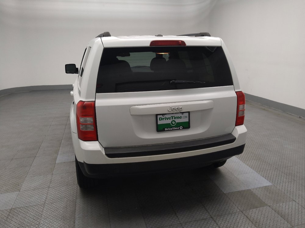 Used 2016 Jeep Patriot Sport w/ Power Value Group FWD image 6
