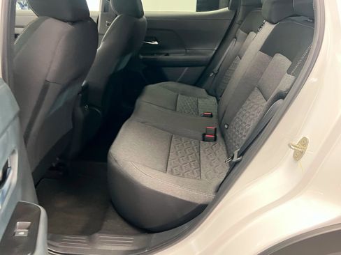 New 2025 Nissan Kicks SV w/ Charging Package image 21