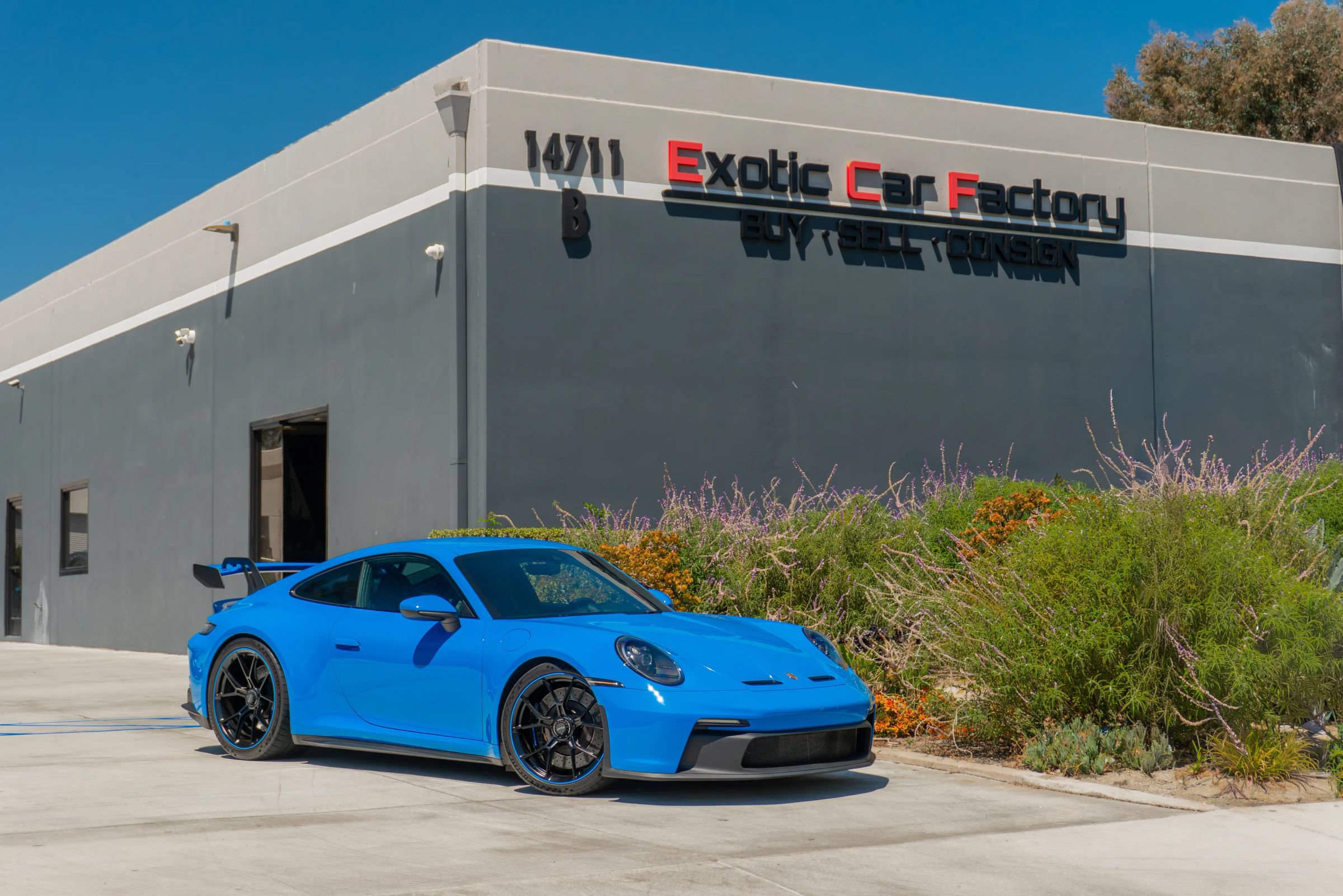 Used 2022 Porsche 911 GT3 RWD image 1