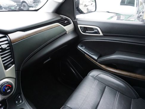 Used 2018 GMC Yukon XL Denali w/ Denali Ultimate Package image 34