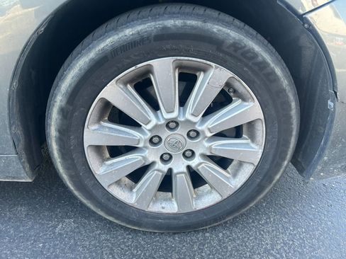 Used 2014 Toyota Sienna Limited w/ Limited Premium Package image 4