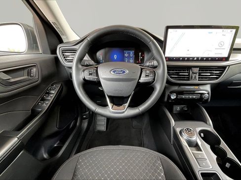 Used 2023 Ford Escape Active w/ Tech Pack #1 AWD/4WD image 8
