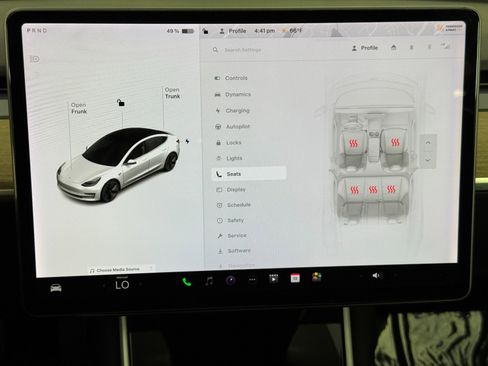 Used 2018 Tesla Model 3 Long Range image 28