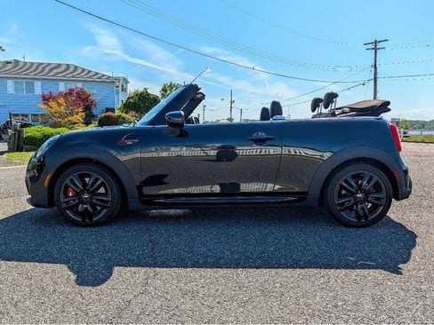 Used 2023 MINI Cooper John Cooper Works w/ Driver Assistance Package FWD image 17