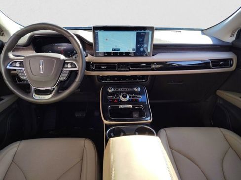 Used 2023 Lincoln Nautilus Reserve w/ Equipment Group 201A AWD/4WD image 14