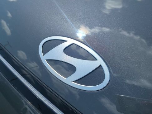 New 2026 Hyundai Kona Limited FWD image 13