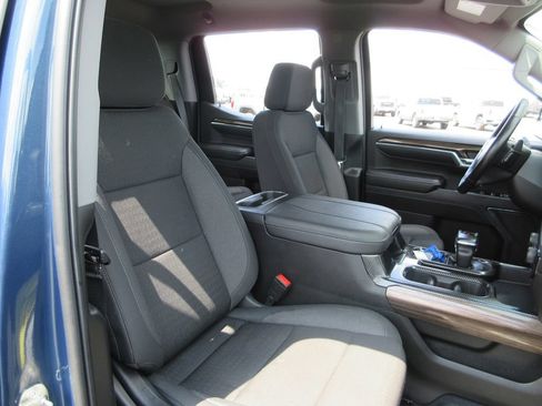 Certified 2024 Chevrolet Silverado 1500 LT w/ Protection Package AWD/4WD image 21