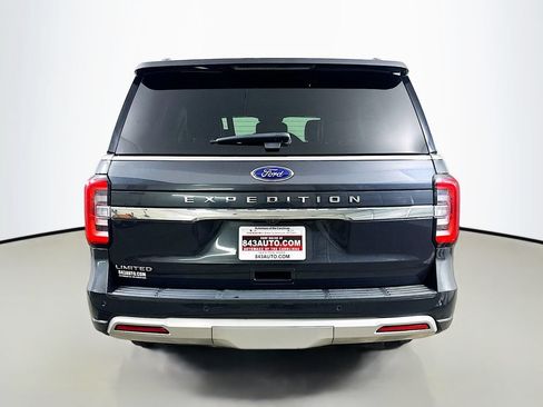 Used 2024 Ford Expedition Limited RWD image 6