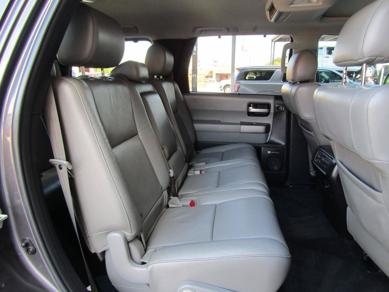 Used 2015 Toyota Sequoia Limited RWD image 14