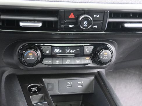 New 2026 Nissan Kicks SV w/ SV Premium Package AWD/4WD image 12