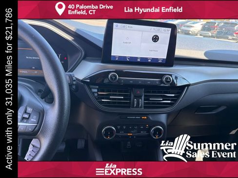 Used 2025 Ford Escape Active AWD/4WD image 17