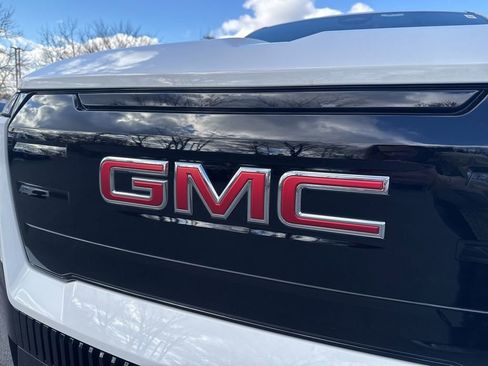 New 2026 GMC Sierra EV Elevation image 52